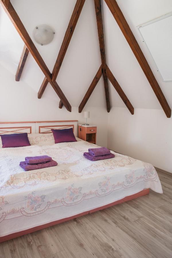Cselling Udvarház Révfülöp Exterior foto