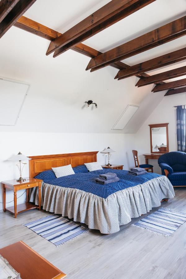 Cselling Udvarház Révfülöp Exterior foto